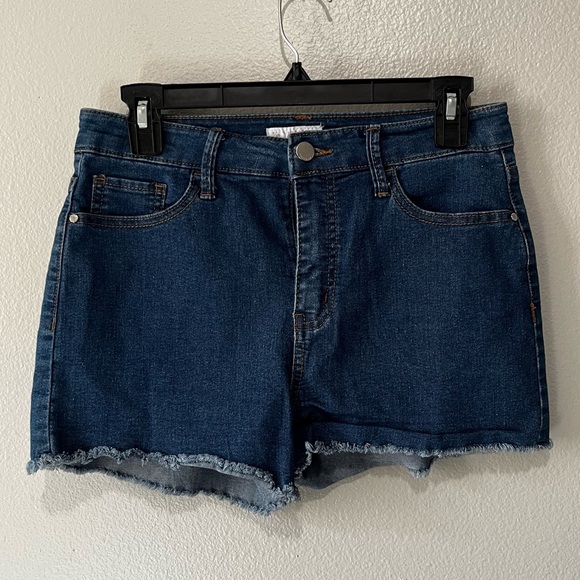 Tinseltown Pants - TINSELTOWN- Denim Blue Women's Shorts Size 9/29